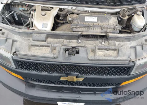 2021 Chevrolet Express Cargo Rwd 2500 Regular Wheelbase Wt from USA, damaged, VIN 1GCWGAFP2M1183448